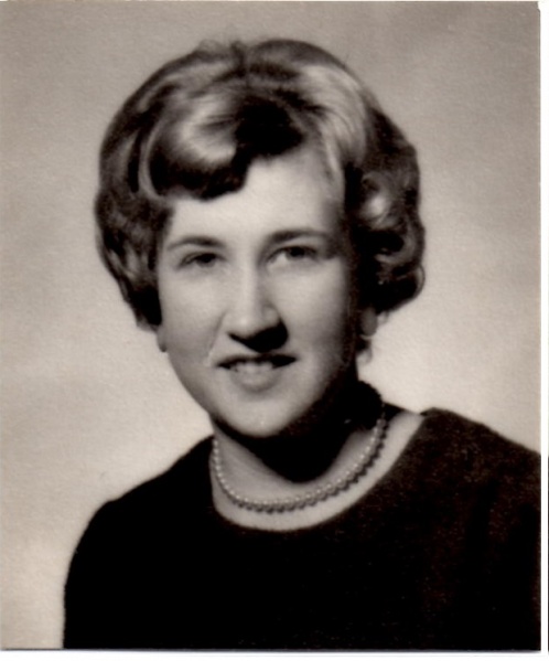 File:Margaret Crookbain photo 2.jpg